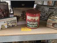 Lot 249 - blikken dozen wo ronde koffies hostens, totaal 6 stuks - afbeelding 1 van  3