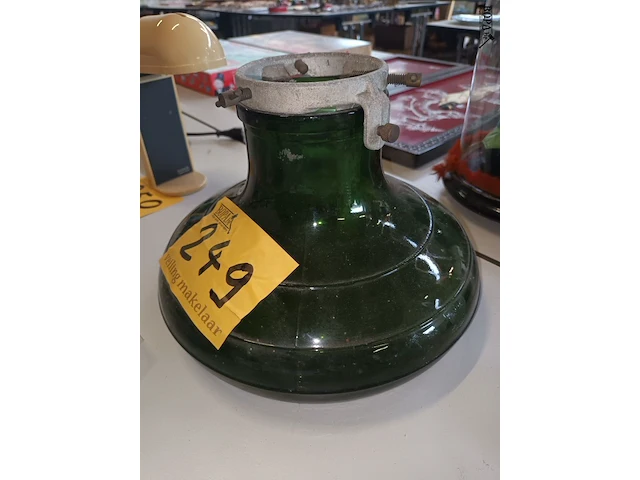 Lot 249 - glazen kerstboomvoet - afbeelding 2 van  3