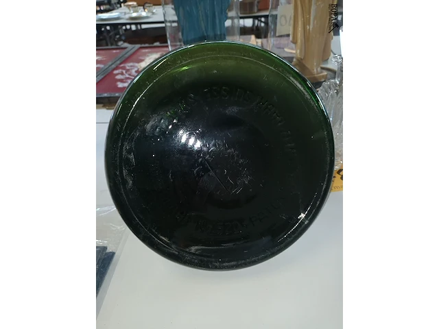 Lot 249 - glazen kerstboomvoet - afbeelding 3 van  3