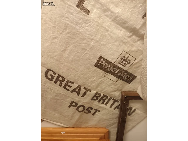 Lot 249 - kaders en postzak - afbeelding 4 van  4