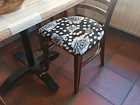 Lot 25 - antieke café stoelen. 6 stuks - afbeelding 3 van  4