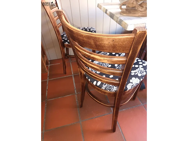 Lot 25 - antieke café stoelen. 6 stuks - afbeelding 4 van  4