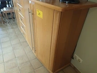 Lot 25 - dressoir kast - afbeelding 2 van  4