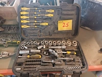 Lot 25 - handgereedschap - afbeelding 2 van  7