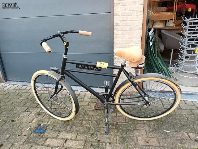 Lot 25 - herenfiets mcgregor - afbeelding 1 van  6