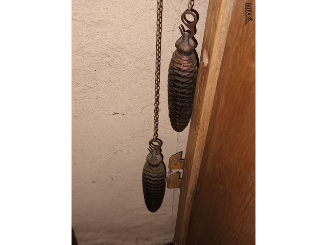 Lot 25 - koekoeksklok - afbeelding 3 van  3