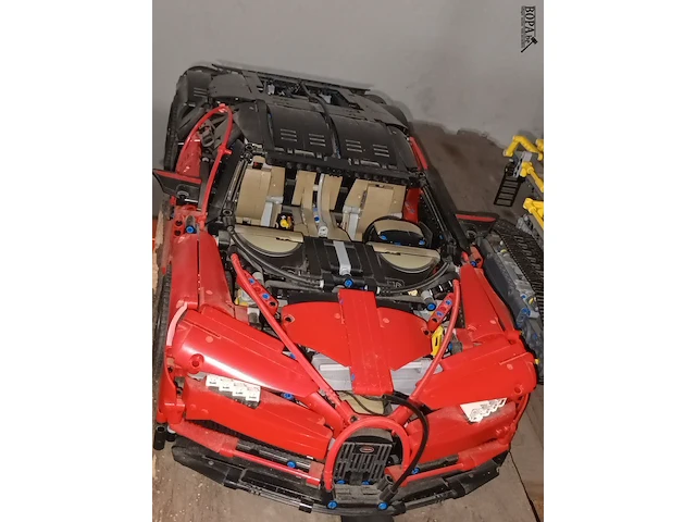 Lot 25 - lego technic bugatti - afbeelding 3 van  4