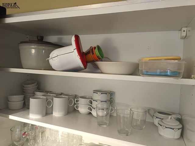 Lot 25 - lot huisraad - afbeelding 2 van  4