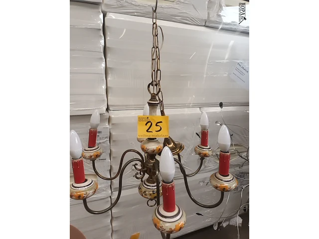 Lot 25 - luster - afbeelding 1 van  3