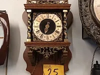 Lot 25 - muurklok - afbeelding 1 van  5