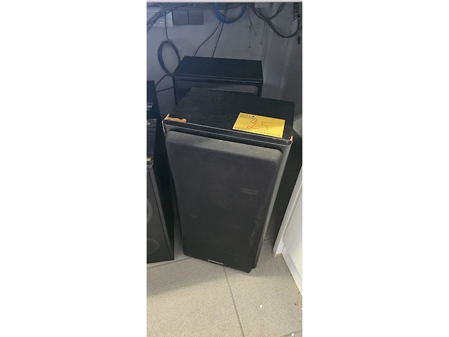 Lot 25 - speakers pioneer sj – 300 2 stuks - afbeelding 1 van  3