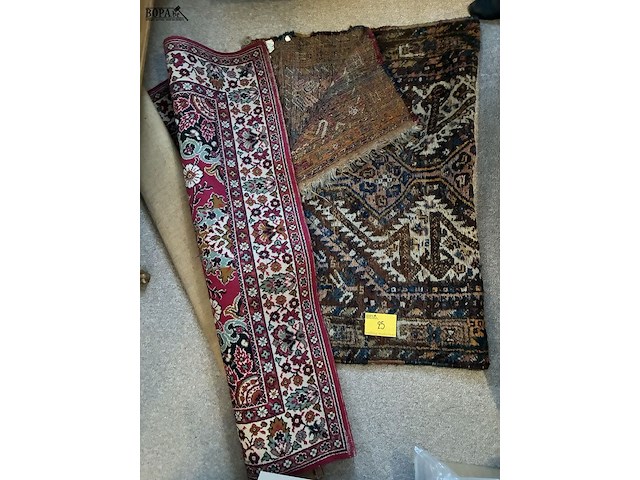 Lot 25 - tapijten, 2 stuks - afbeelding 1 van  5