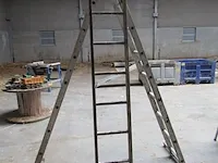 Lot 25 - uitschuifbare ladder - afbeelding 3 van  3