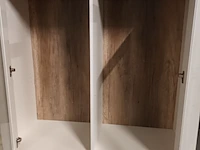 Lot 25 - vitrine kast - afbeelding 3 van  3