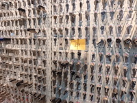 Lot 251 - wandrek met cilindersleutels. ca. 8000 stuks - afbeelding 1 van  3