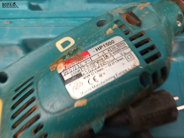 Lot 252 - boormachine makita - afbeelding 3 van  3