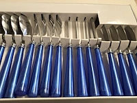 Lot 252 - complete bestekkofers 2 stuks en doos nieuwe couverts - afbeelding 2 van  10
