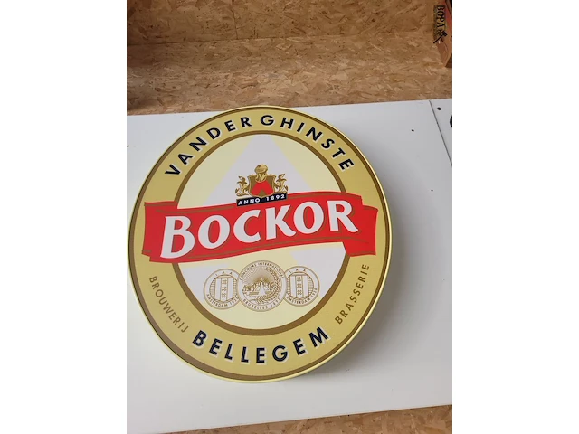 Lot 252 - lichtreclame bockor - afbeelding 1 van  2