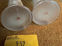 Lot 252 - paar vazen (legras stijl), geëmailleerd glas met bloemmotiev - afbeelding 3 van  3