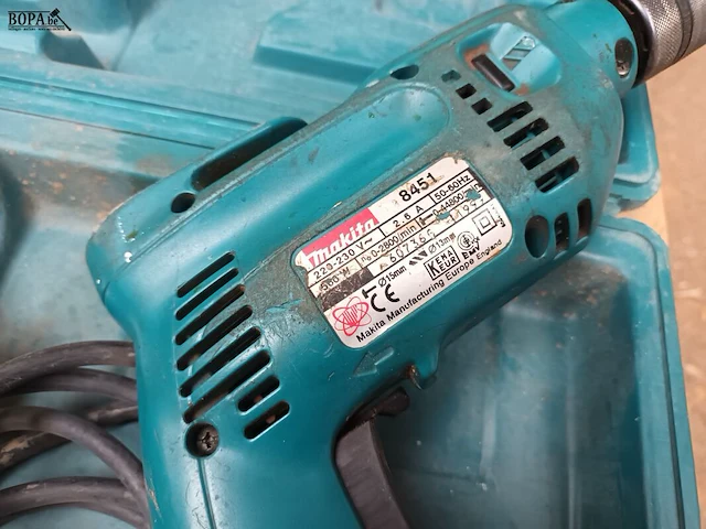 Lot 253 - boormachine makita - afbeelding 3 van  3