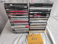 Lot 253 - lot, cd's, klassiek, stapel - afbeelding 1 van  3