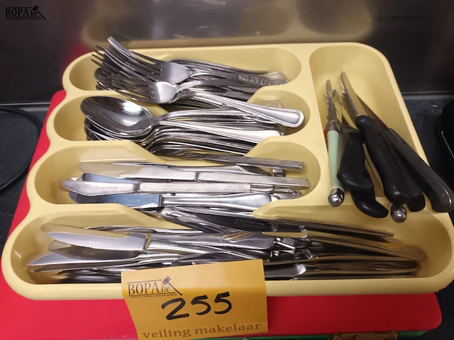 Lot 255 - keukengerei - afbeelding 2 van  4