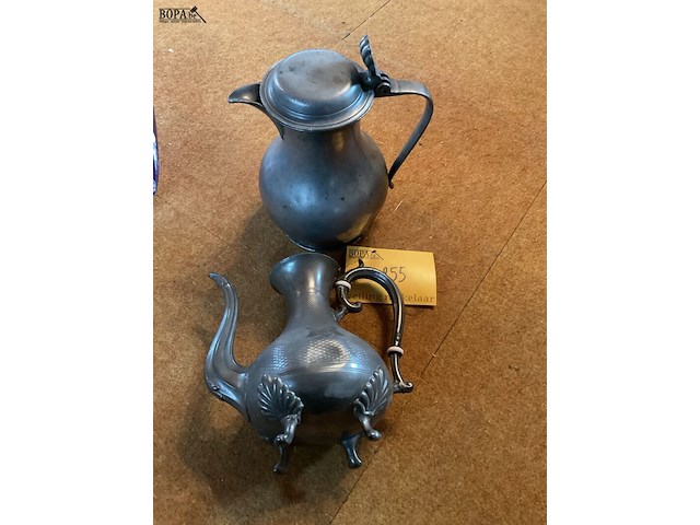 Lot 255 - tinnen kannen - afbeelding 2 van  4