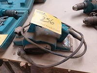 Lot 256 - schaafmachine makita - afbeelding 1 van  3