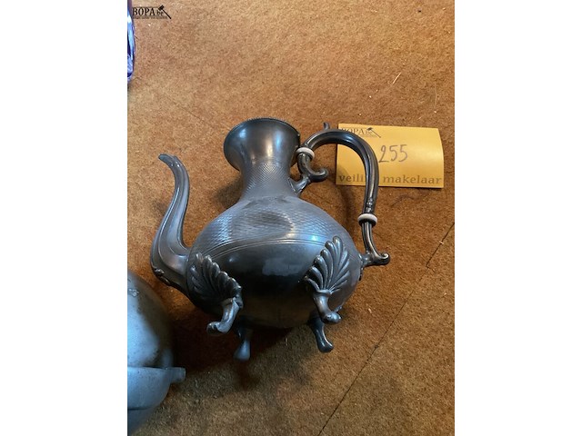 Lot 256 - tinnen koffiekan brussels handgreep hout - afbeelding 3 van  5