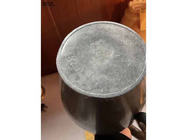 Lot 256 - tinnen koffiekan brussels handgreep hout - afbeelding 5 van  5