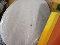 Lot 257 - etalage materiaal en tafelblad - afbeelding 3 van  3