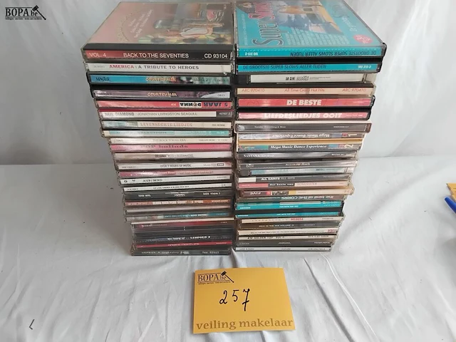 Lot 257 - lot, cd's, allerlei, stapel - afbeelding 1 van  3