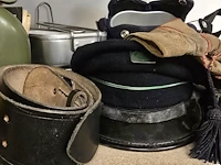 Lot 257 - lot items uit leger, rijkswacht, politie.... - afbeelding 7 van  10