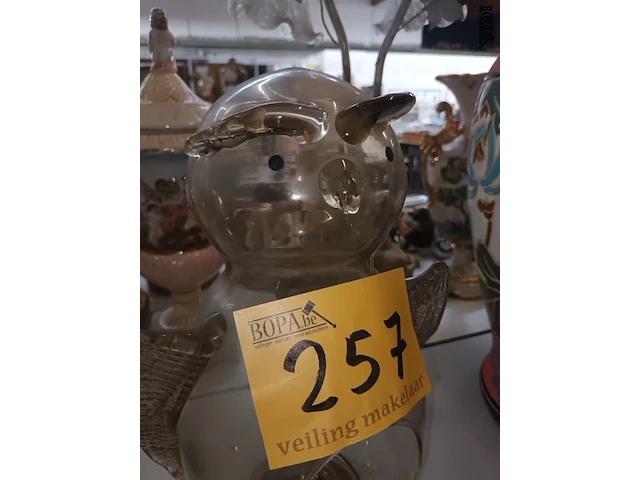 Lot 257 - uil in glas - afbeelding 3 van  3