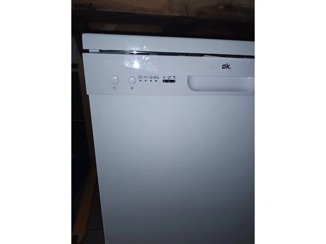 Lot 258 - vaatwasmachine ok - afbeelding 2 van  4