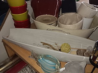 Lot 259 - lot decoratie - afbeelding 2 van  5