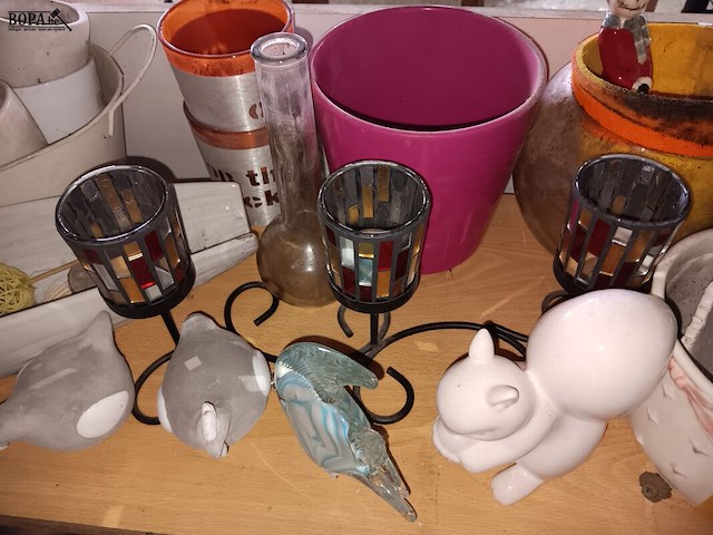 Lot 259 - lot decoratie - afbeelding 5 van  5