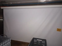 Lot 259 - projectie scherm - afbeelding 2 van  3