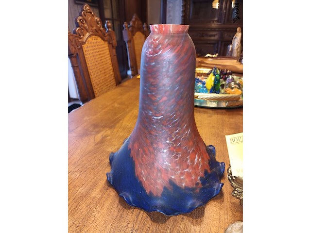 Lot 26 - art nouveau lampenkap - afbeelding 3 van  4