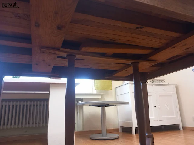 Lot 26 - houten tafel - afbeelding 3 van  4