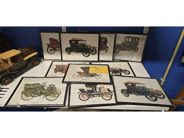 Lot 26 - kaders met diverse auto's tussen 1894 tem 1923 - afbeelding 1 van  5
