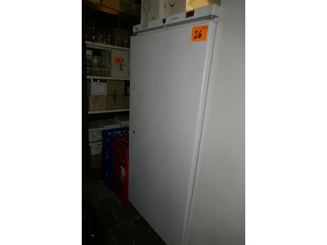 Lot 26 - koelkast jumbo - afbeelding 1 van  4