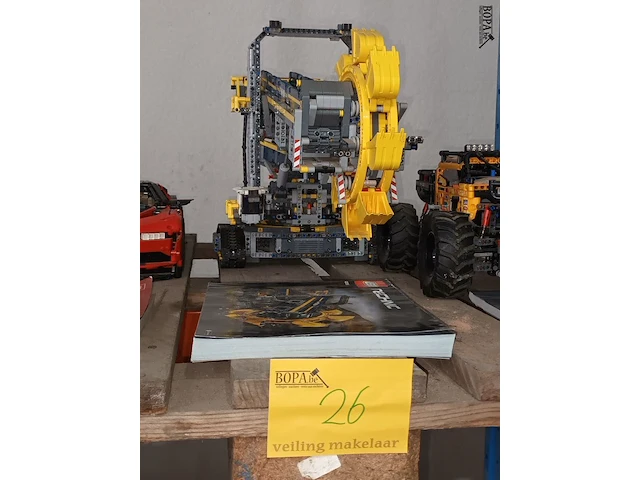 Lot 26 - lego technic emmerwiel graafmachine - afbeelding 1 van  5
