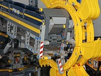 Lot 26 - lego technic emmerwiel graafmachine - afbeelding 3 van  5