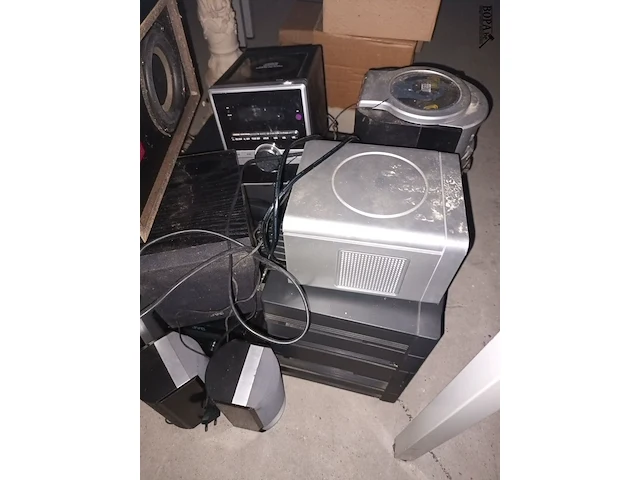 Lot 26 - lot hifi elektro. 15 stuks - afbeelding 3 van  4