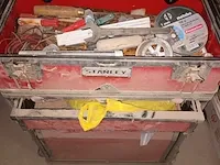 Lot 26 - materiaalkoffers deels gevuld. 2 stuks - afbeelding 3 van  4