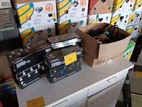 Lot 26 - party light. 4 stuks - afbeelding 1 van  4