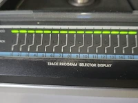 Lot 26 - phillips cd-101 vintage cd speler - afbeelding 2 van  4