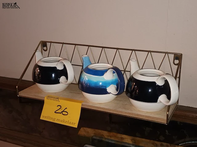 Lot 26 - theepotten - afbeelding 4 van  5
