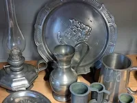 Lot 26 - tinnen decoratie, 10 stuks - afbeelding 1 van  3